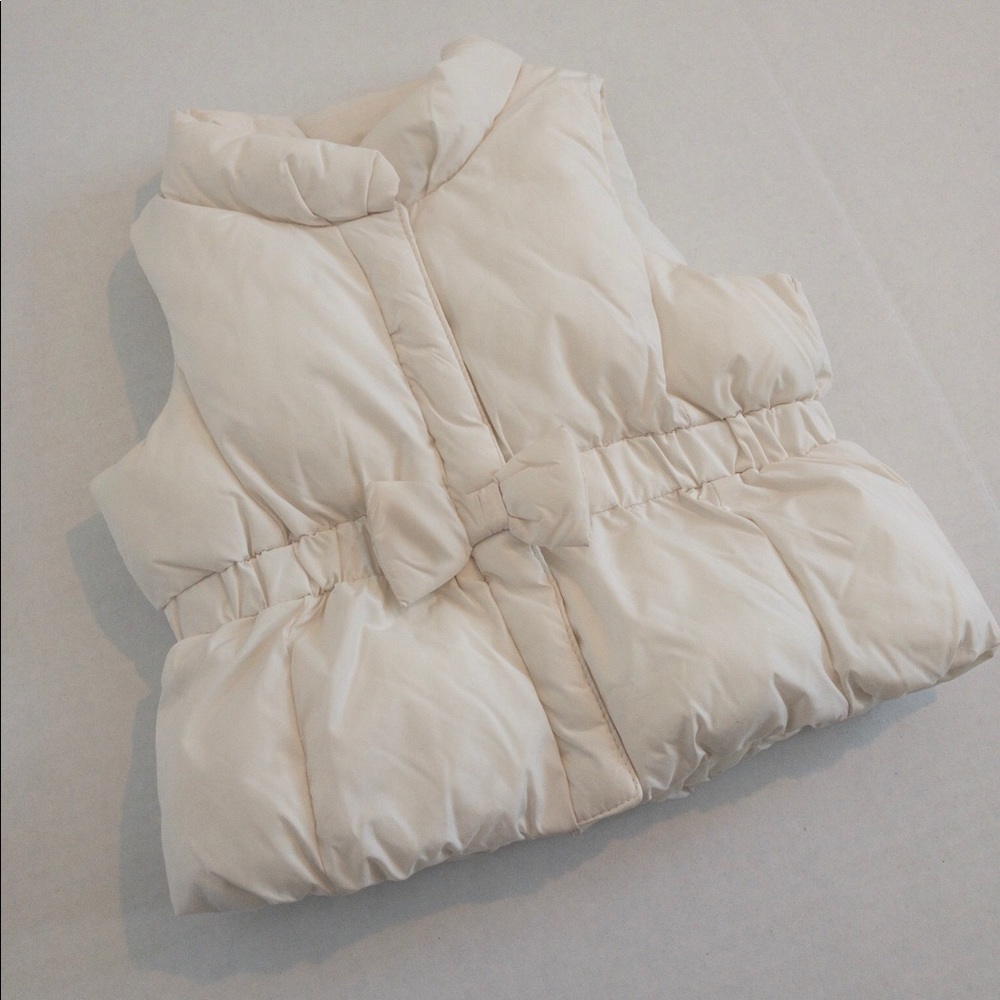 Baby Gap Puffer Vest (12-18 month)
